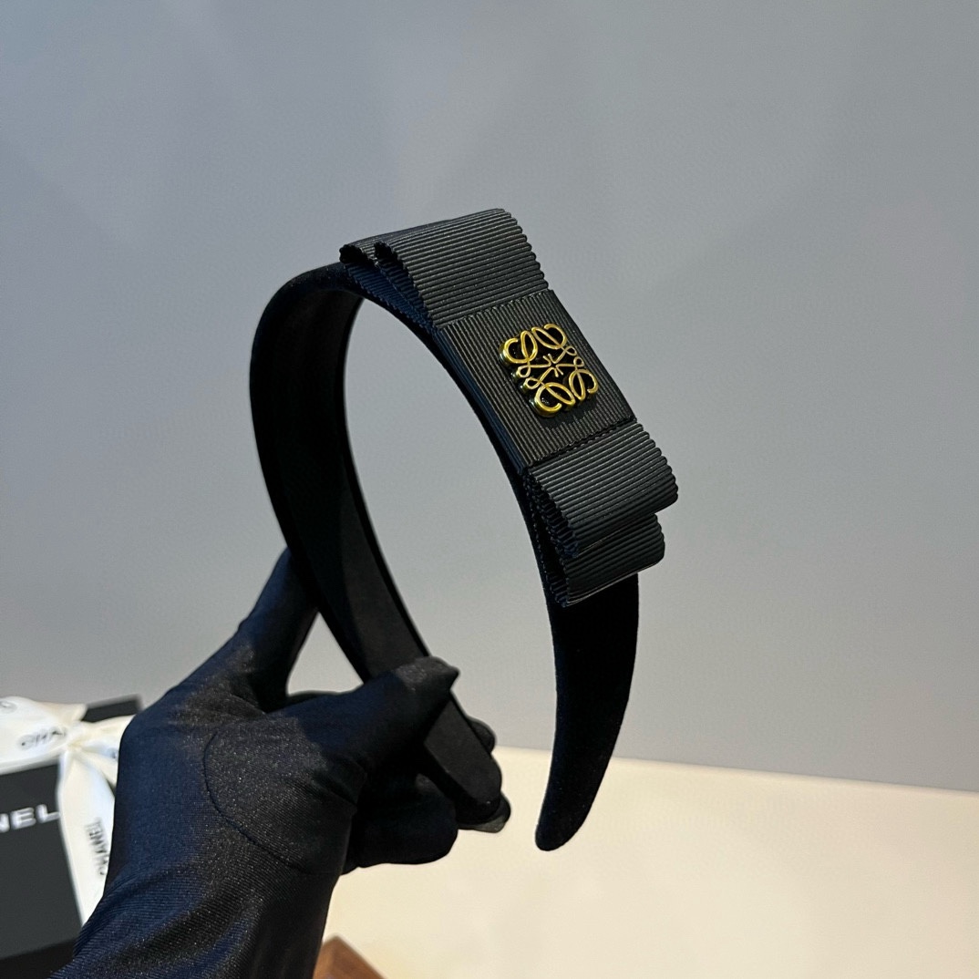 🆕

LOEWE罗意威发箍
