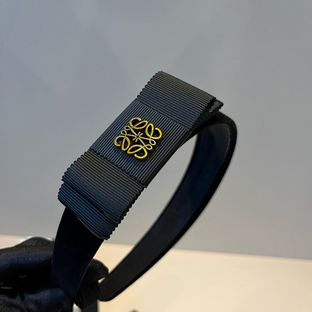 🆕

LOEWE罗意威发箍