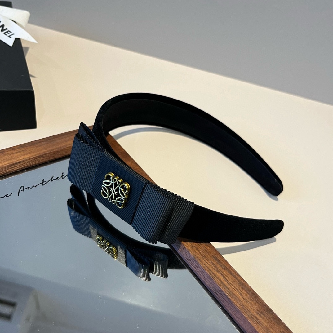 🆕

LOEWE罗意威发箍