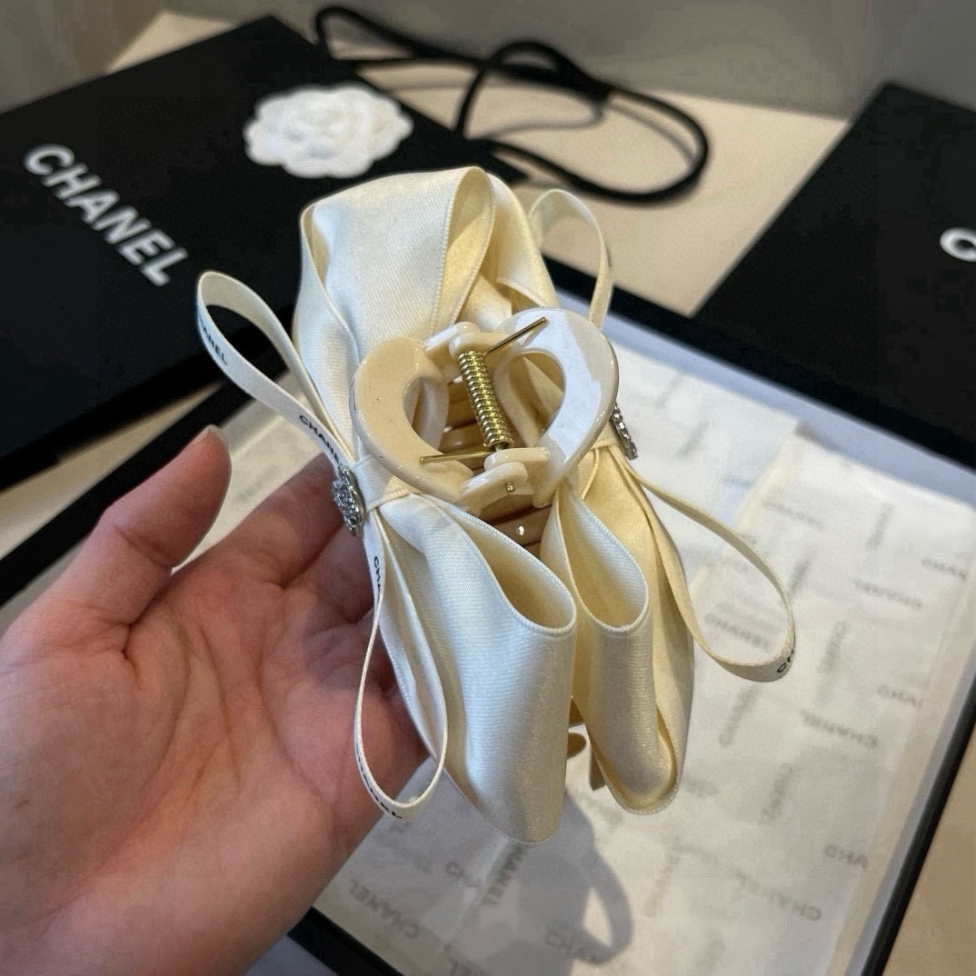🆕

Chanel香奈儿新款发箍