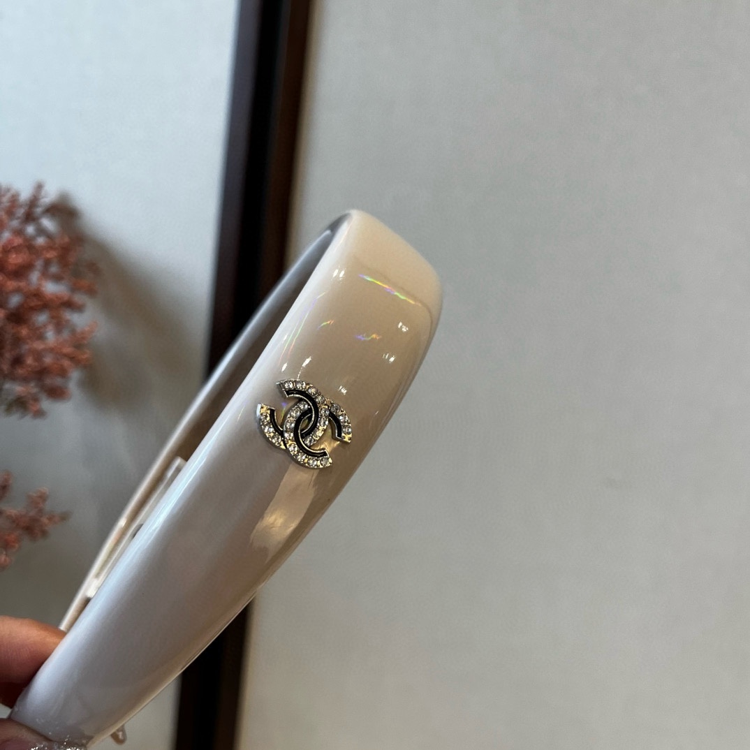 🆕

Chanel香奈儿发箍