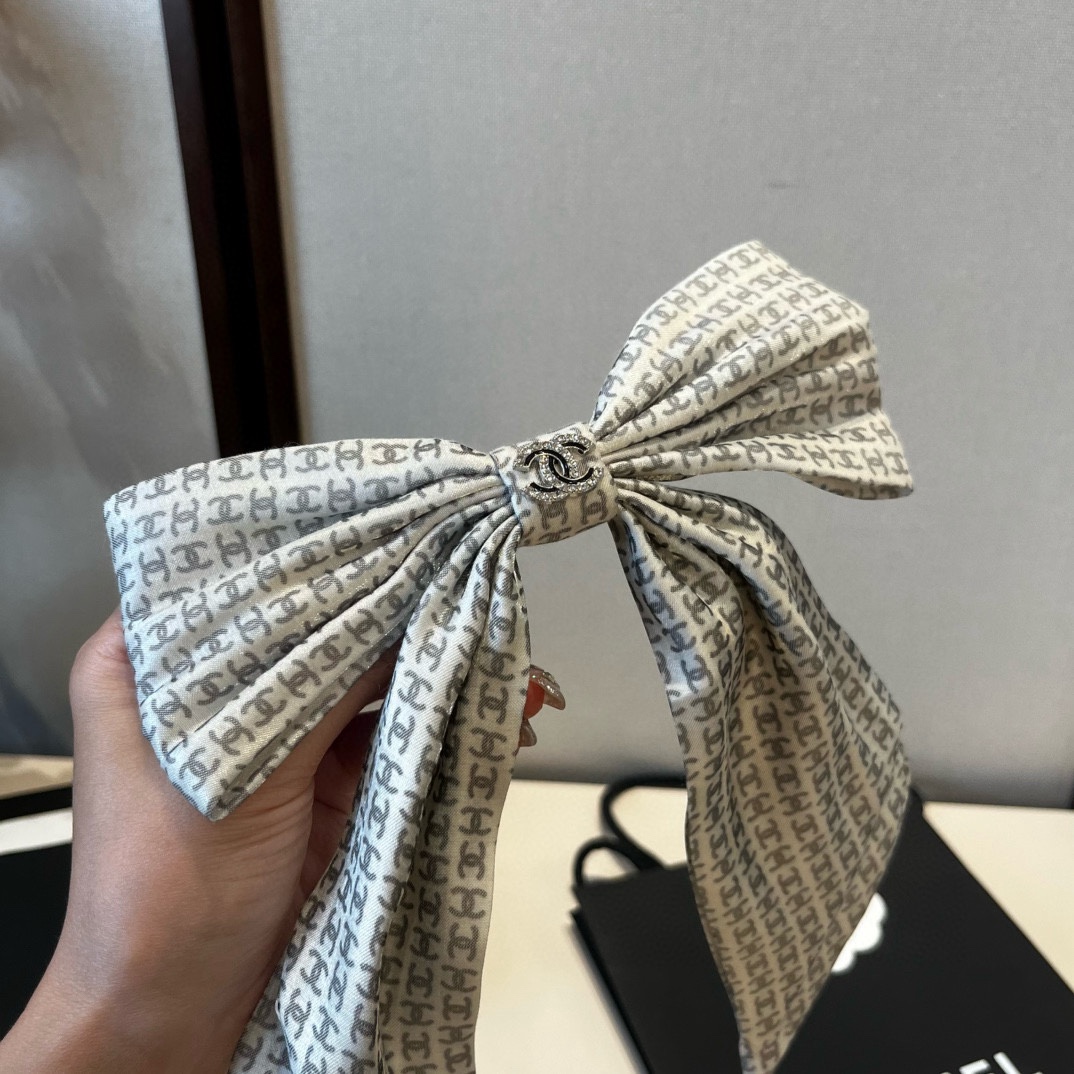 🆕

Chanel香奈儿发箍