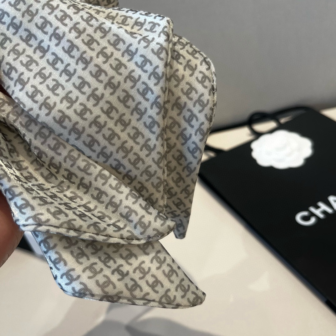 🆕

Chanel香奈儿发箍