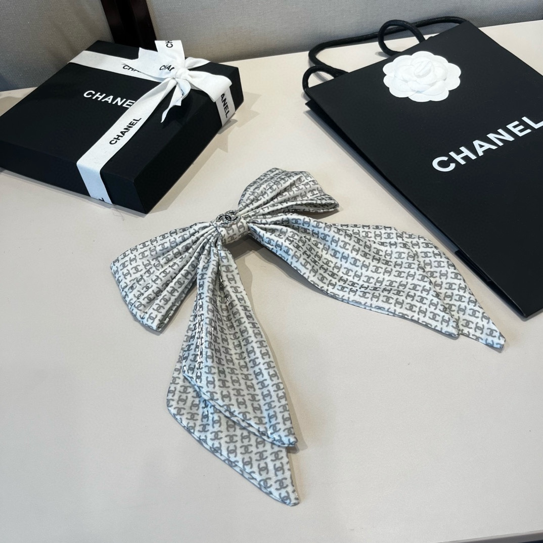 🆕

Chanel香奈儿发箍