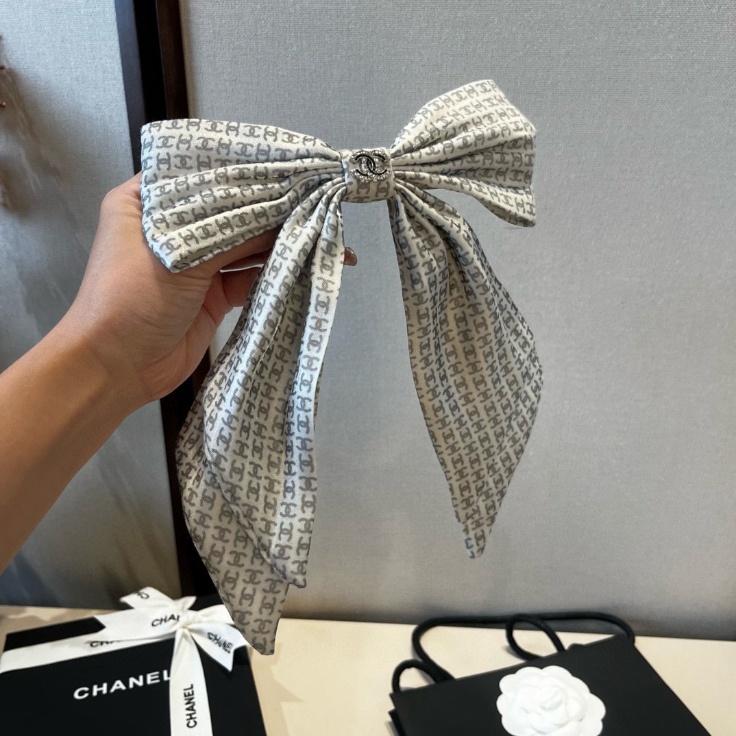 🆕

Chanel香奈儿发箍