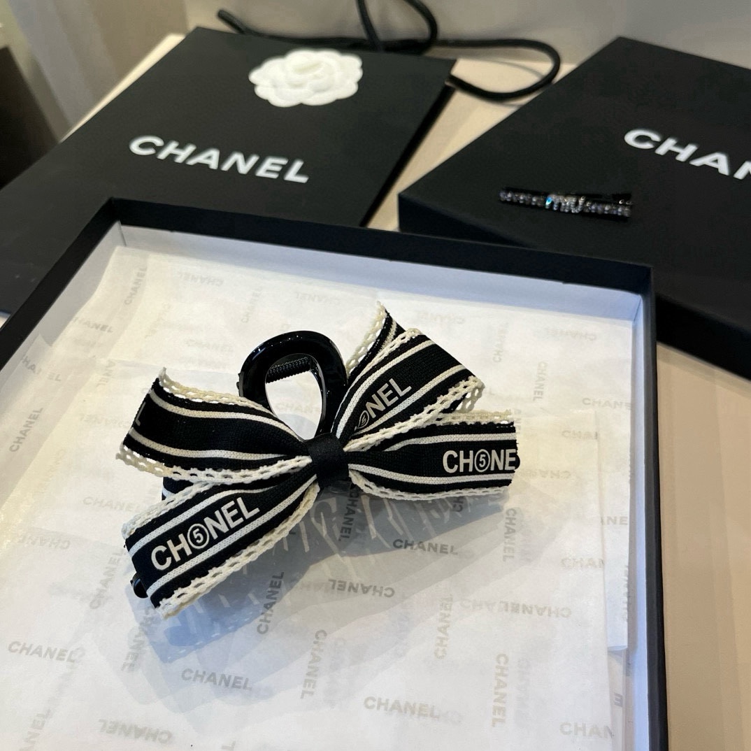 🆕

Chanel香奈儿新款发夹