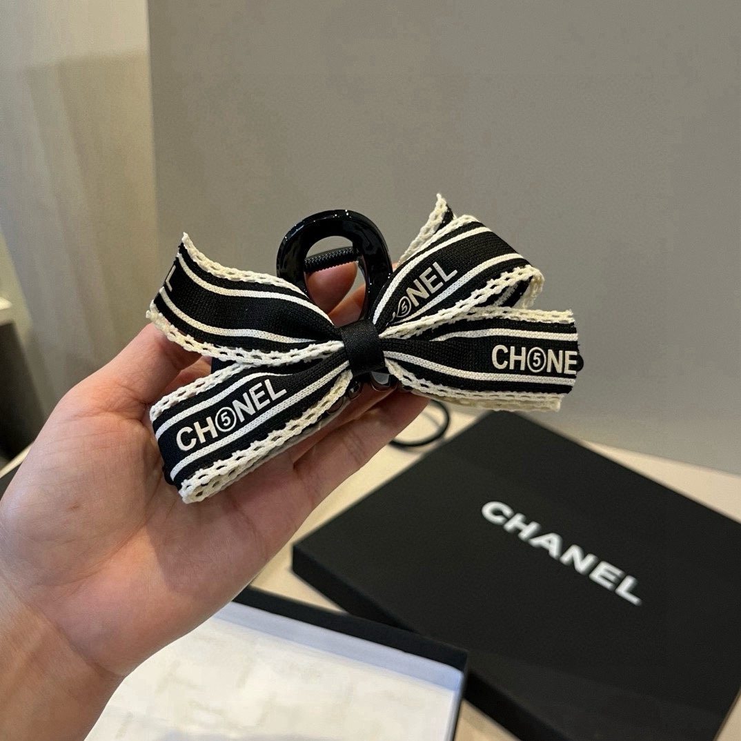 🆕

Chanel香奈儿新款发夹
