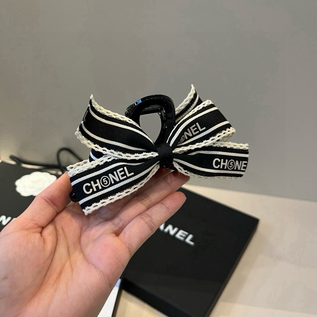 🆕

Chanel香奈儿新款发夹