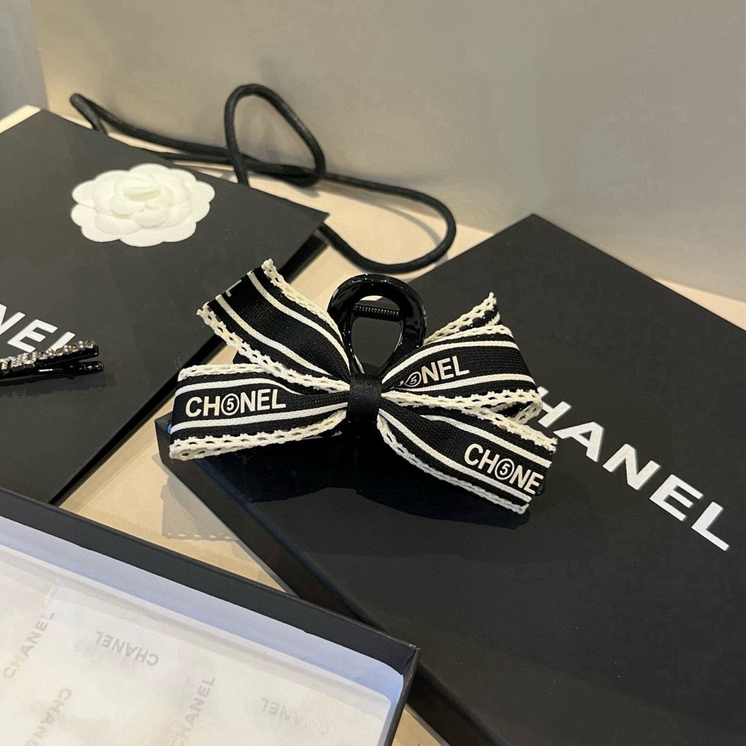 🆕

Chanel香奈儿新款发夹