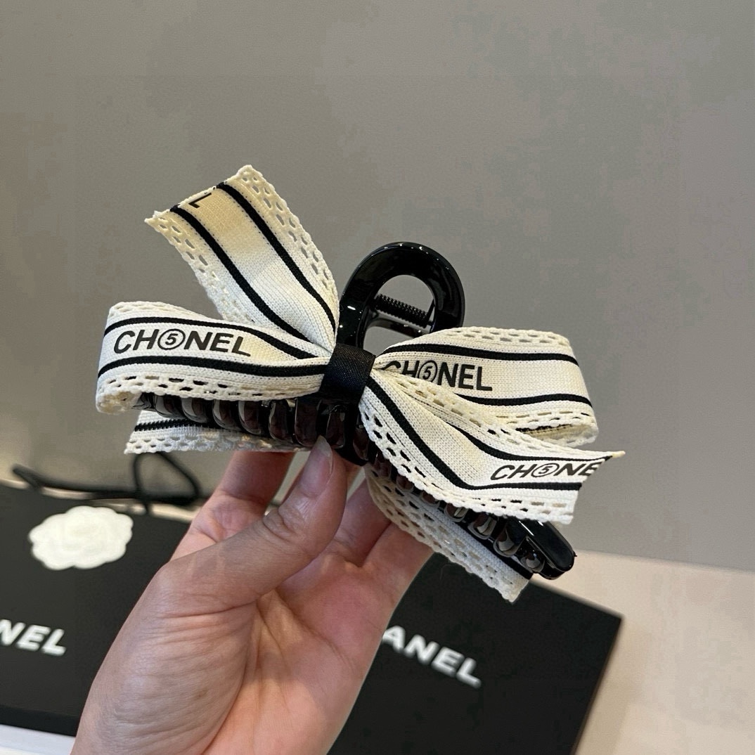 🆕

Chanel香奈儿新款发夹