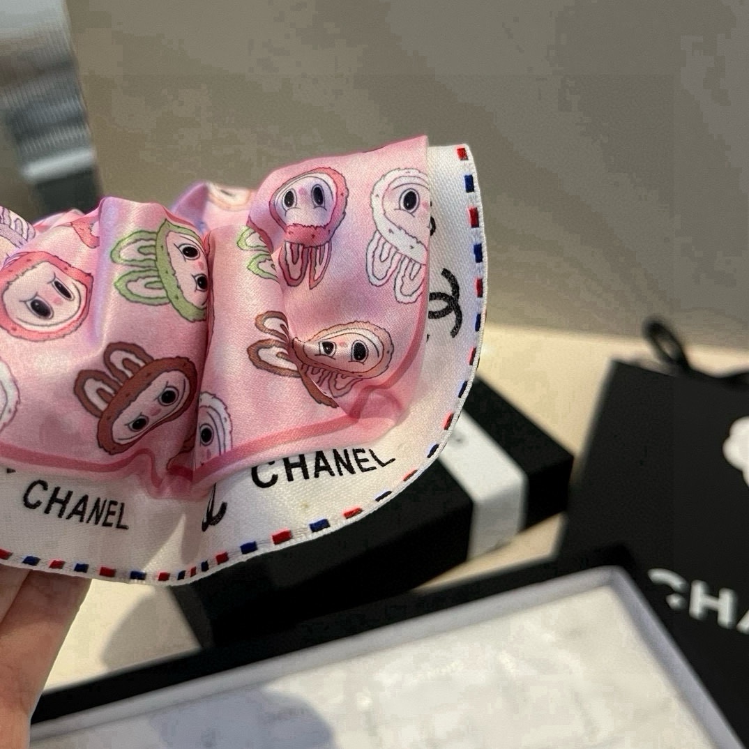 🆕


Chanel香奈儿发圈