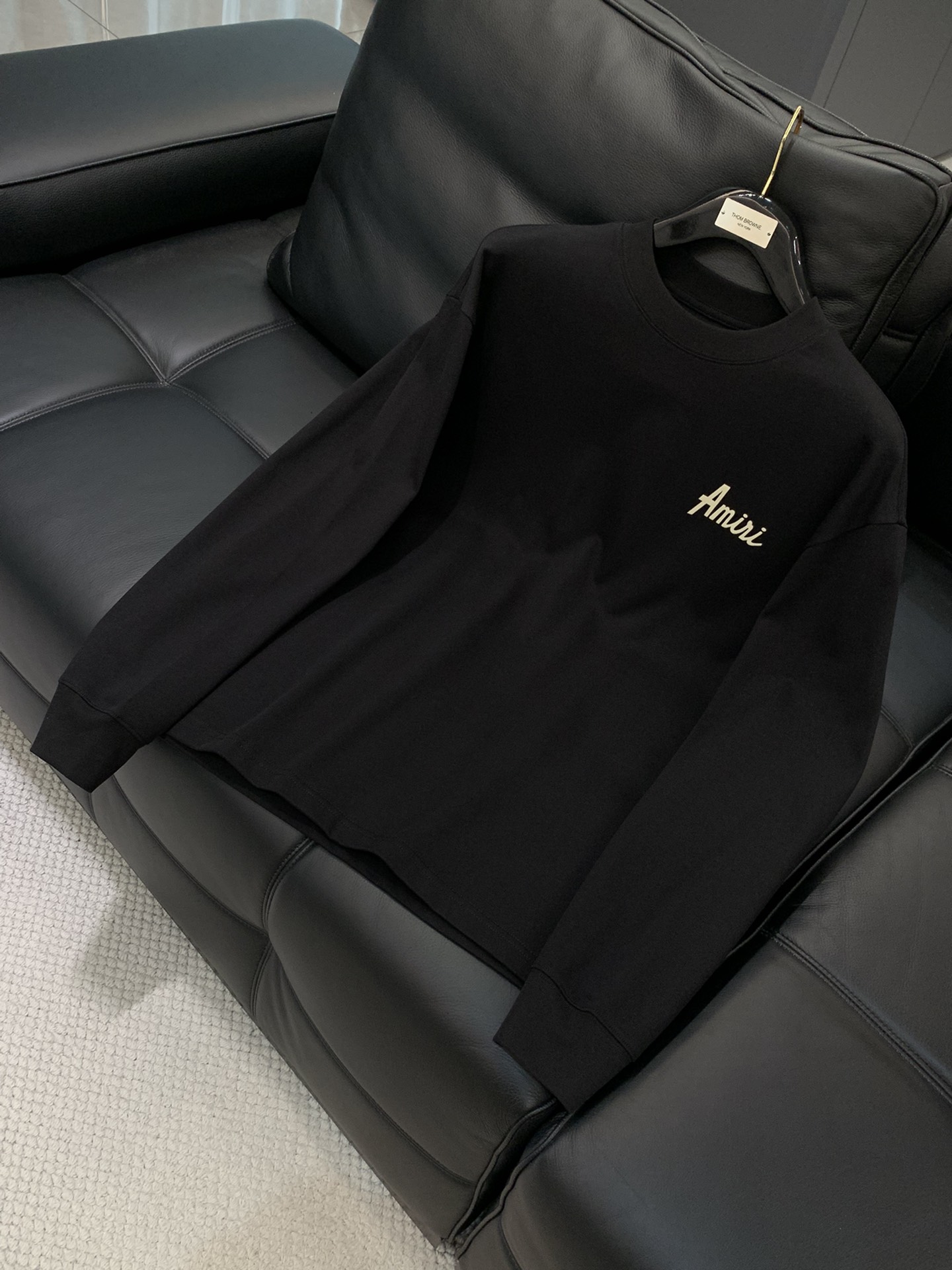 ，Amiri 埃米尔，2025早秋最新品，专柜同步有售，原单狠货，休闲时尚圆领长袖T恤，进口原版面料，顶