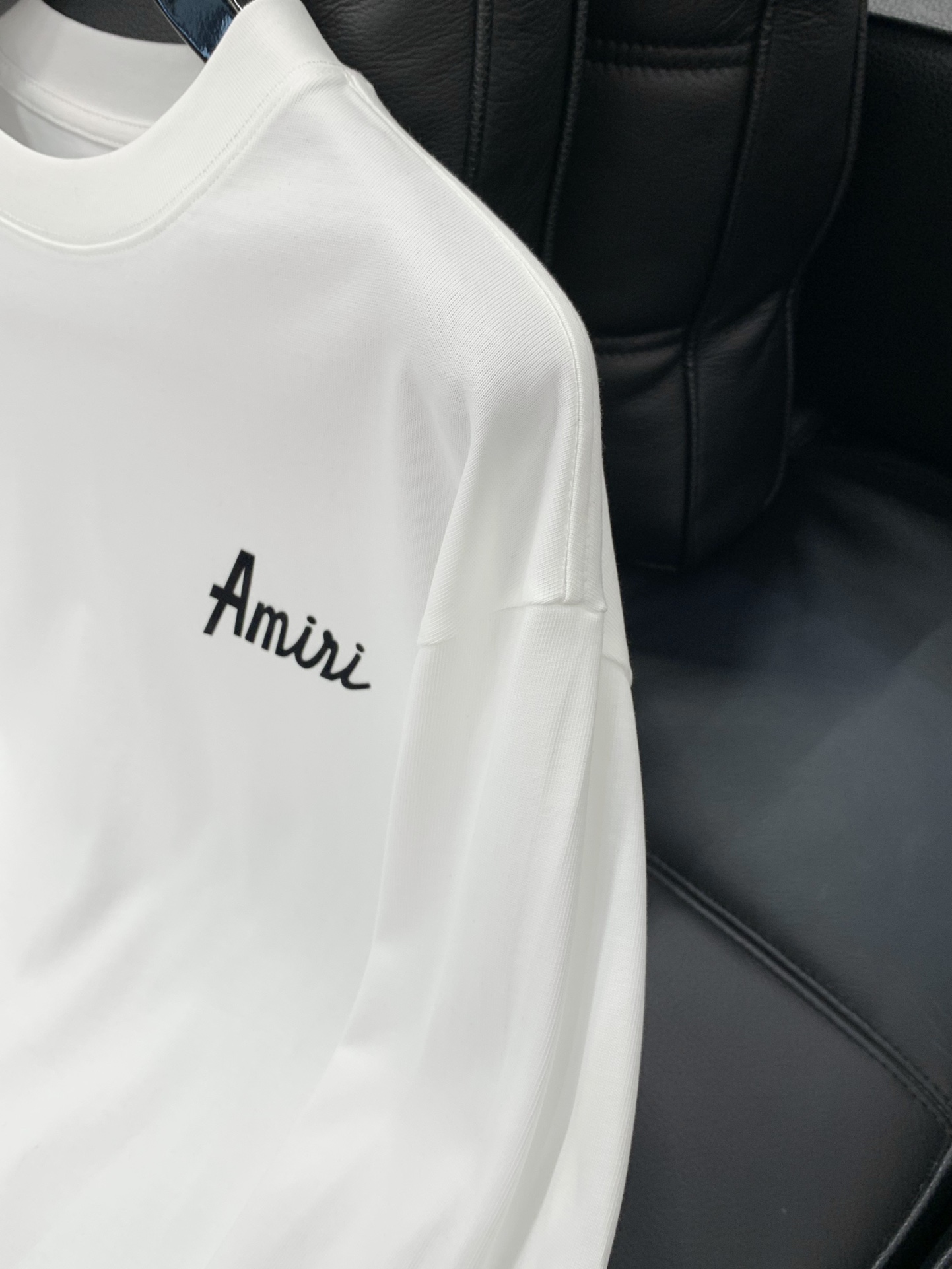 ，Amiri 埃米尔，2025早秋最新品，专柜同步有售，原单狠货，休闲时尚圆领长袖T恤，进口原版面料，顶