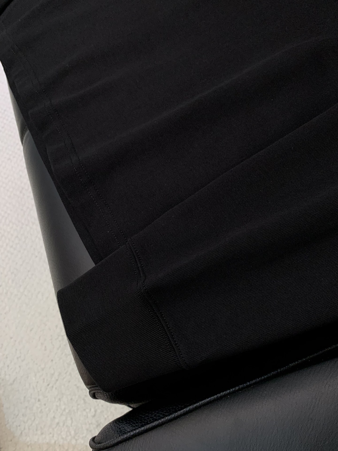 ，ARCTERYX 始祖鸟，2025早秋AW新品，时尚休闲圆领长袖T恤，专柜同步有售，原单狠货，进口原版