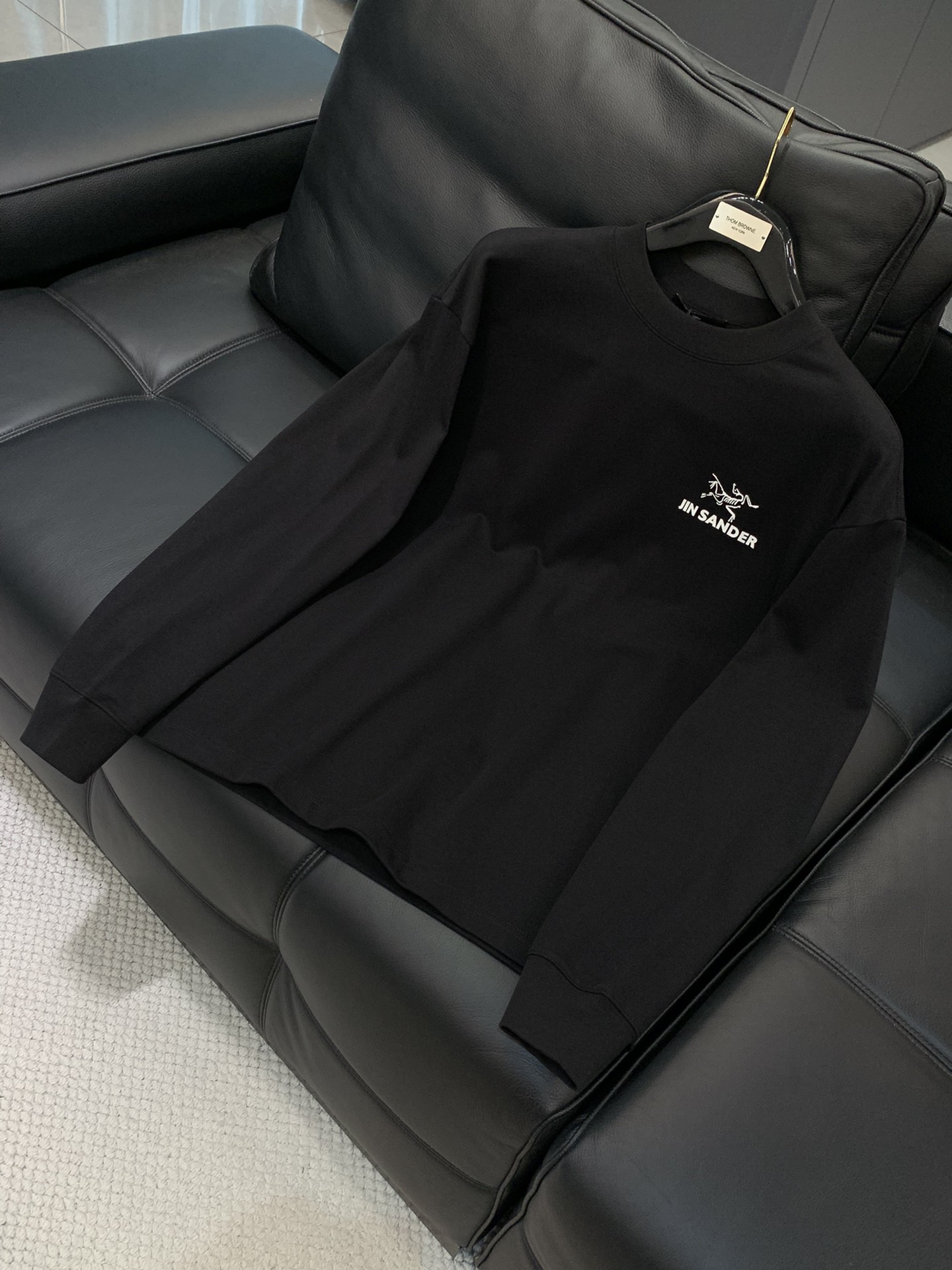 ，ARCTERYX 始祖鸟，2025早秋AW新品，时尚休闲圆领长袖T恤，专柜同步有售，原单狠货，进口原版