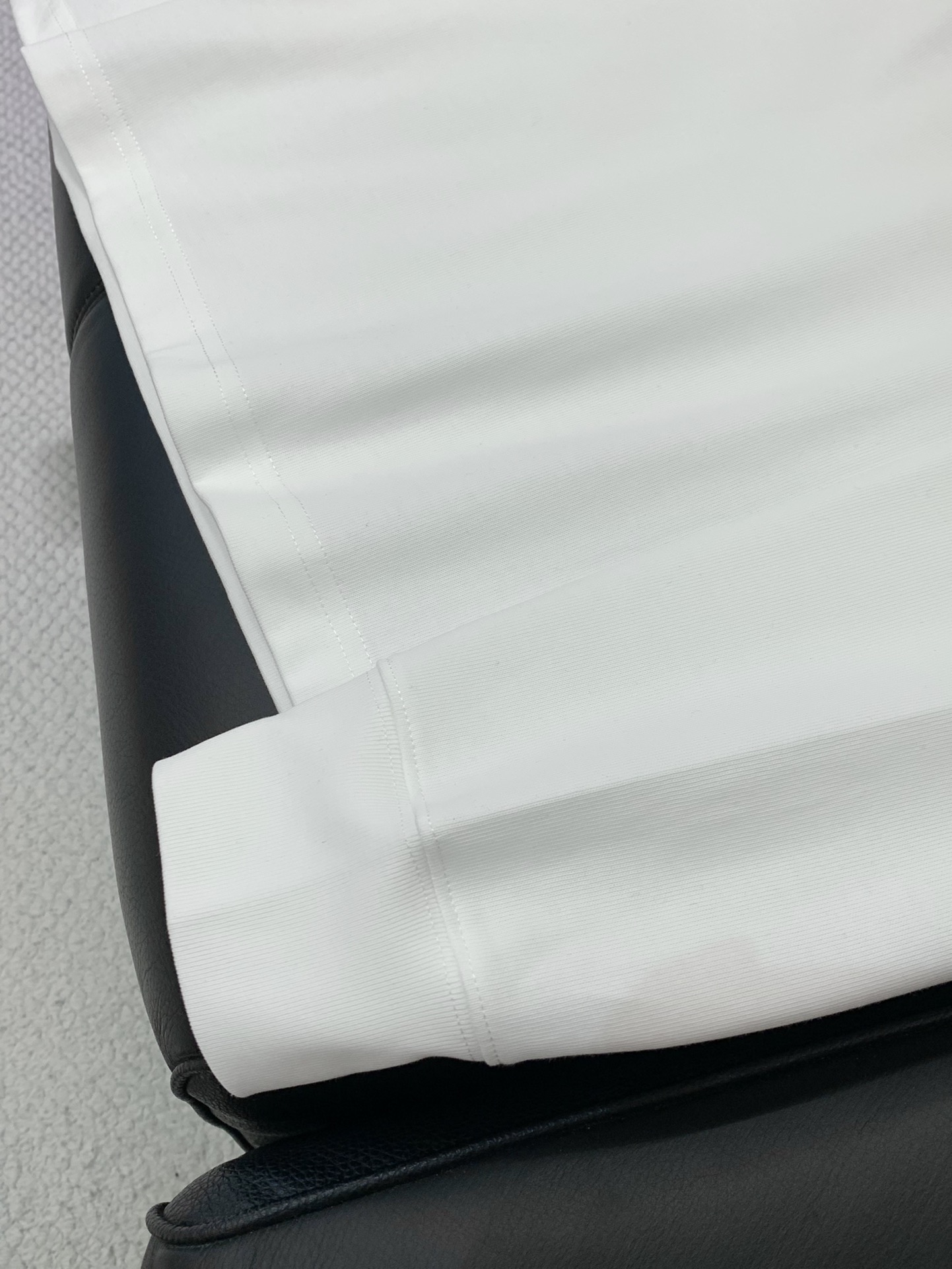 ，ARCTERYX 始祖鸟，2025早秋AW新品，时尚休闲圆领长袖T恤，专柜同步有售，原单狠货，进口原版