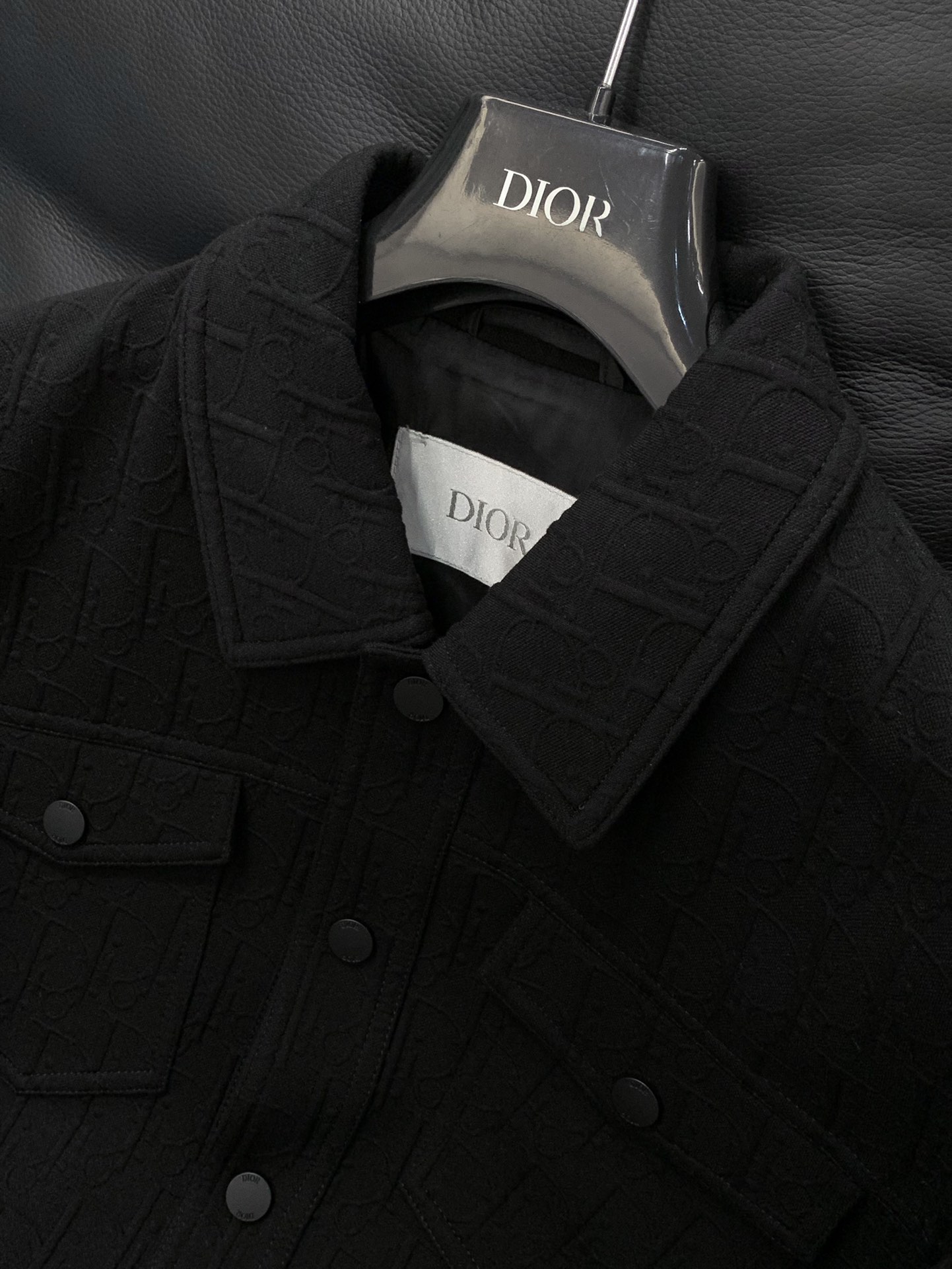 ，Dior 迪奥， 2025秋季新品，专柜同步有售，简约时尚休闲夹克翻领外套，原版进口面料，舒适透气，顶