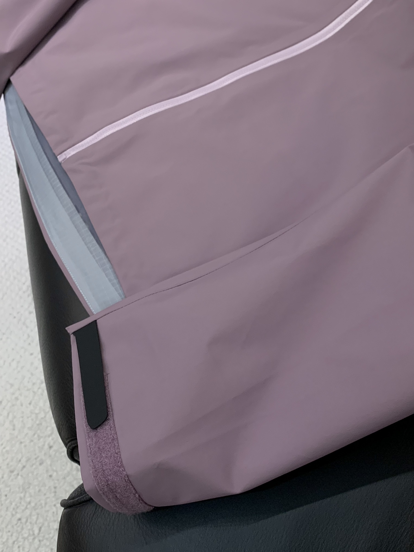 ，ARCTERYX 始祖鸟，2025秋冬AW新品，时尚休闲冲锋衣外套，专柜同步有售，原单狠货，进口原版面