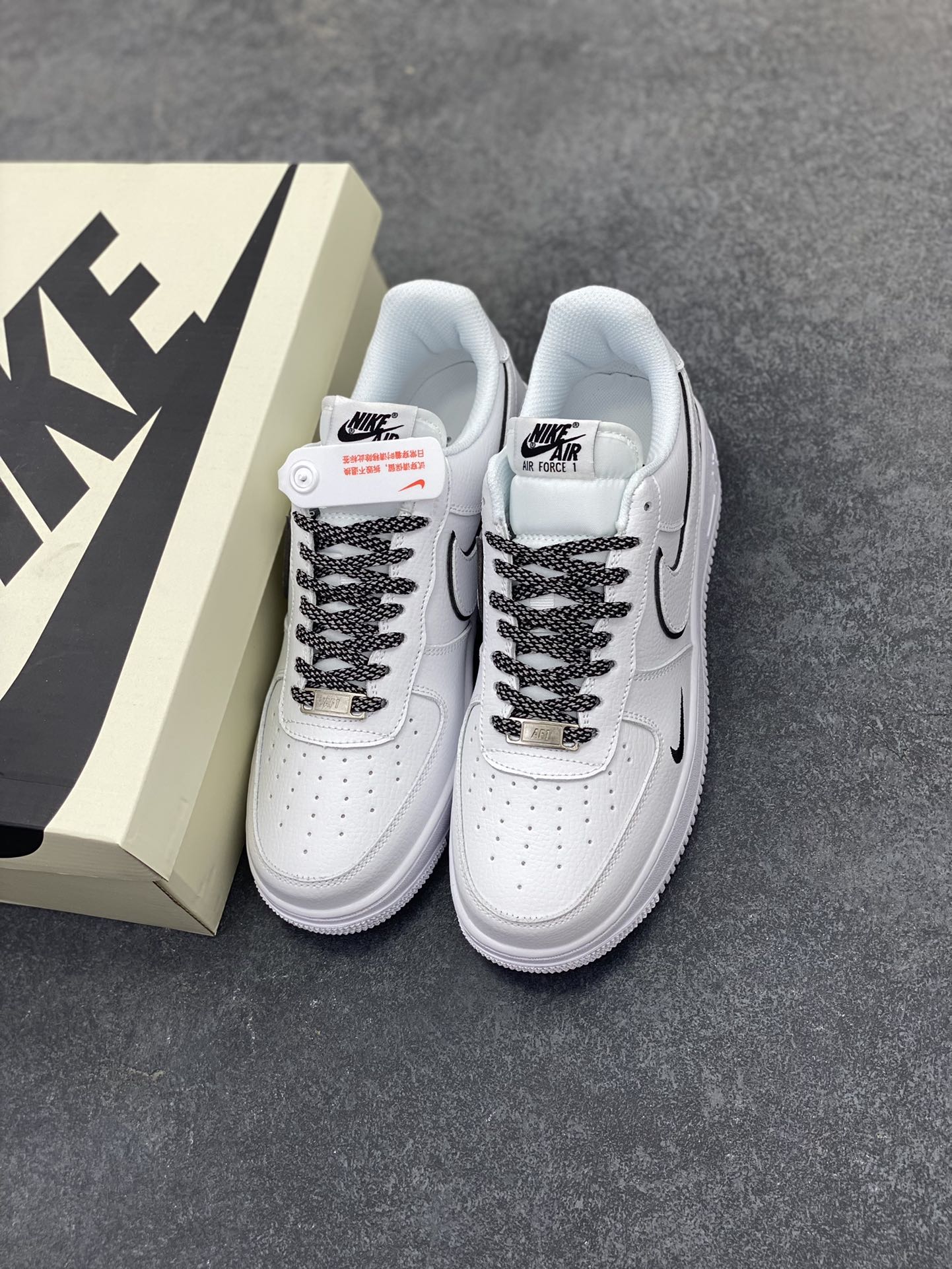 图片[8]-Nike Air Force 1 Low 空军一号低帮百搭休闲运动板鞋。柔软、弹性十足的缓震性能和出色的中底设计，横跨复古与现代的外型结合，造就出风靡全球三十多年的Force 1，直到今天还深受青睐。 货号：CS5288-031 尺码：36 36.5 37.5 38 38.5 39 40 40.5 41 42 42.5 43 44 44.5 45-选品中心