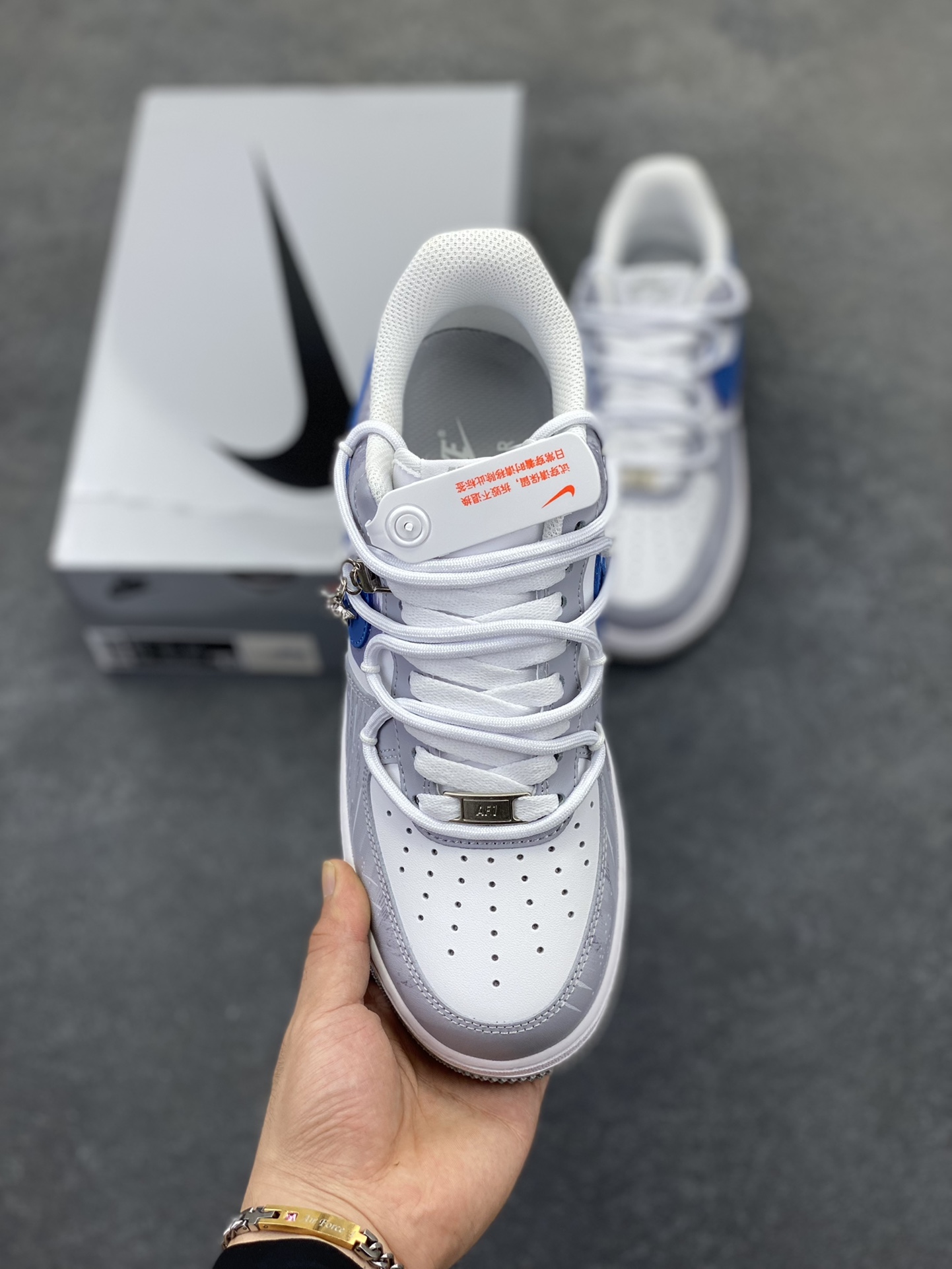 图片[2]-Nike Air Force 1 Low’07 繁星似点 空军一号低帮休闲板鞋 定制皮料 定制鞋盒 原楦原纸板 纯正空军版型 内置全掌气垫 货号：ZH0316-099 尺码：36 36.5 37.5 38 38.5 39 40 40.5 41 42 42.5 43 44 44.5 45-选品中心
