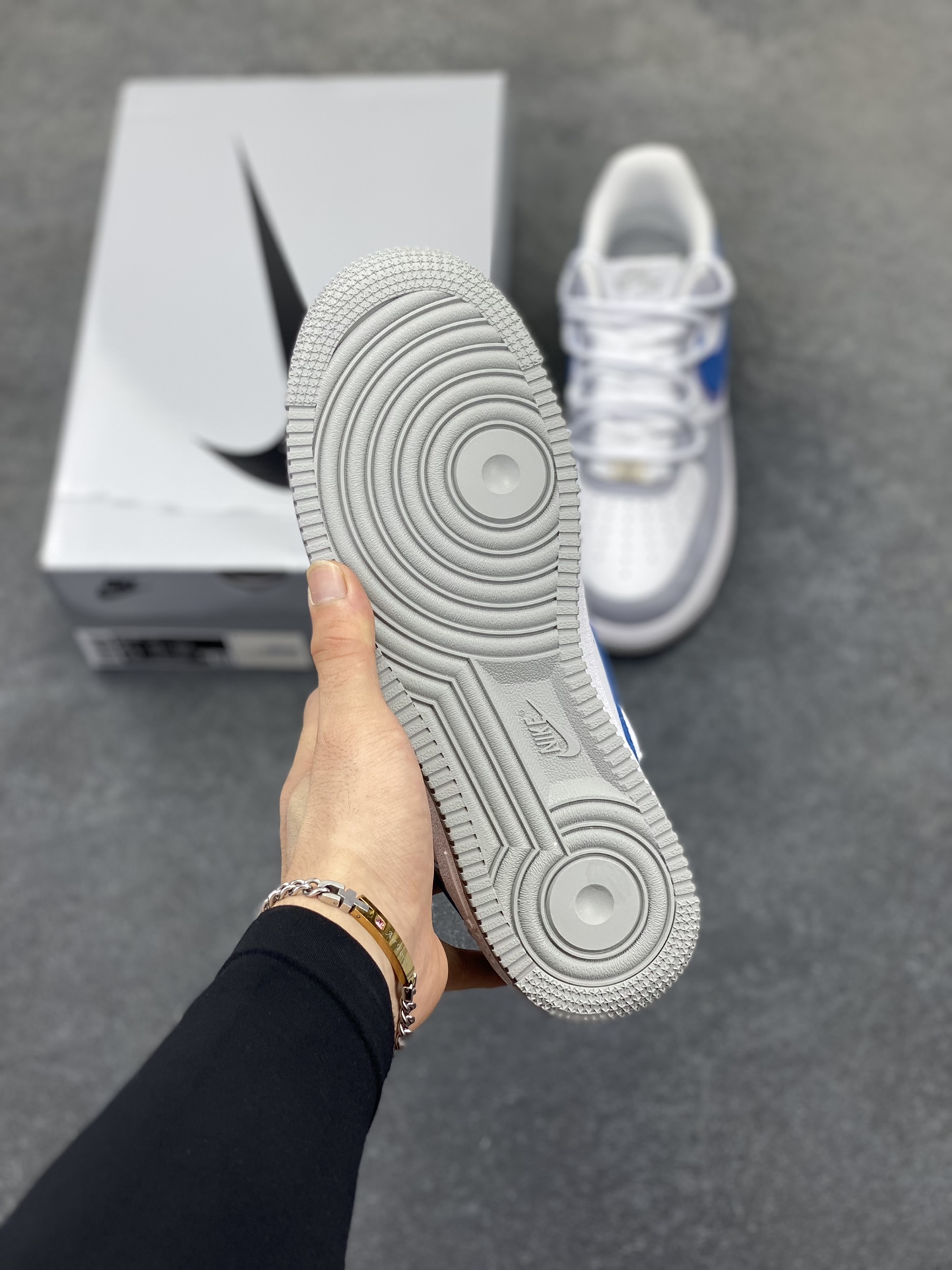 图片[5]-Nike Air Force 1 Low’07 繁星似点 空军一号低帮休闲板鞋 定制皮料 定制鞋盒 原楦原纸板 纯正空军版型 内置全掌气垫 货号：ZH0316-099 尺码：36 36.5 37.5 38 38.5 39 40 40.5 41 42 42.5 43 44 44.5 45-选品中心