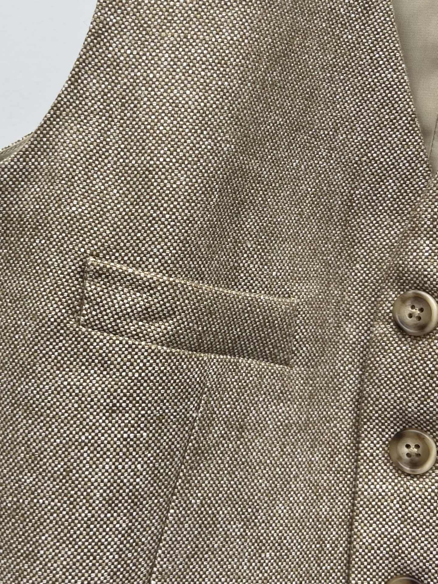 Ralph Lauren Linen Tweed Vest: Button-Front, Adjustable Buckle Detail, Old Money Style 4 i1756550378 6157 2