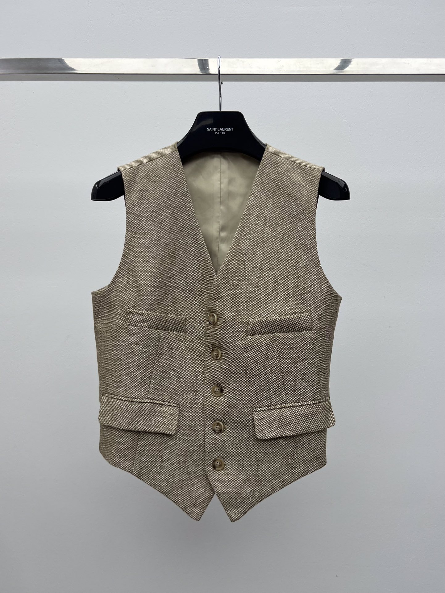 Ralph Lauren Linen Tweed Vest: Button-Front, Adjustable Buckle Detail, Old Money Style 2 i1756550378 6688 0