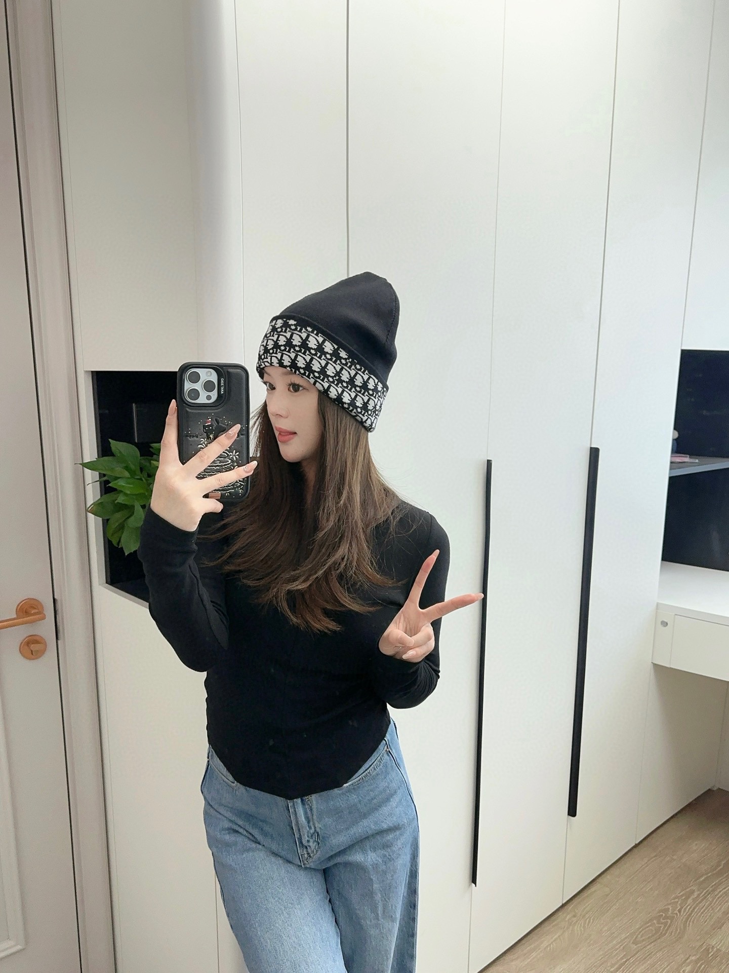 NO:365046,With dust bag DIOR Dior original single hat official website new product love][Love] Wool cashmere double hat is warm and fashionable, simple and generous, and more fashionable, high-end and elegant!  Hat fisherman hat baseball hat knit hat, hat, dior, dior, espadrilles, hats配防尘袋 DIOR 迪奥原单帽子官网新品爱心][爱心]羊毛羊绒双层帽子保暖又时尚,简单大方,更显时尚高端大气！帽子渔夫帽棒球帽针织帽,帽子,dior,dior,espadrilles,hats,hat