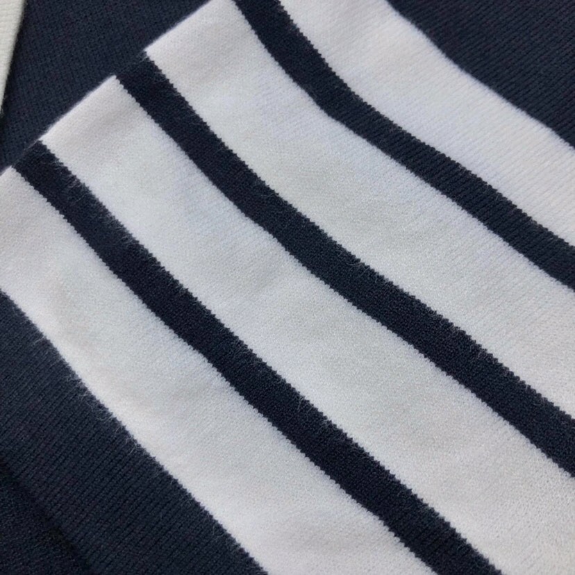 THOM BROWNE 汤姆布朗 TB 🌺后背风筝🪁🌺女款针织翻领T恤Polo衫 \n码数：0-2 颜色