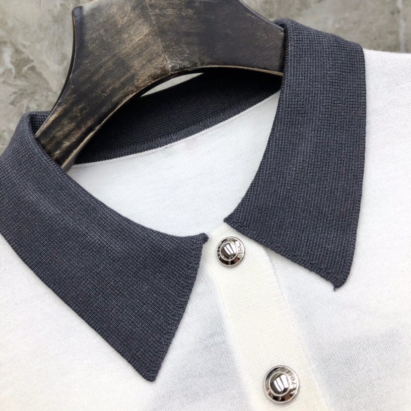 THOM BROWNE 汤姆布朗 TB 🌺后背风筝🪁🌺女款针织翻领T恤Polo衫 \n码数：0-2 颜色