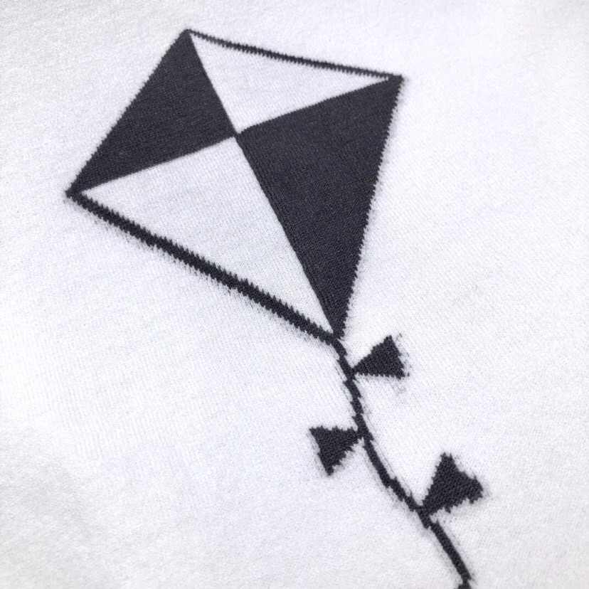 THOM BROWNE 汤姆布朗 TB 🌺后背风筝🪁🌺女款针织翻领T恤Polo衫 \n码数：0-2 颜色