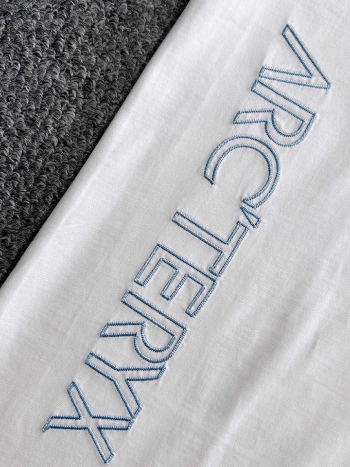 🔥(Arcteryx）始祖鸟25ss新款短袖圆领T恤，男女同款情侣款，定制260克100％双纱纯棉面料·