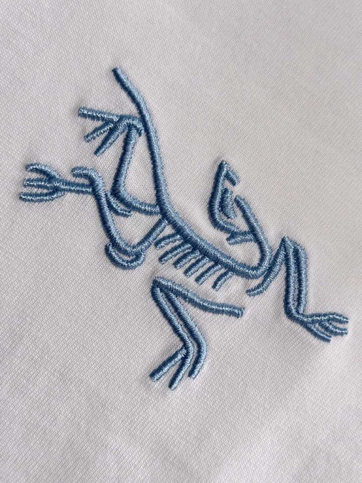 🔥(Arcteryx）始祖鸟25ss新款短袖圆领T恤，男女同款情侣款，定制260克100％双纱纯棉面料·