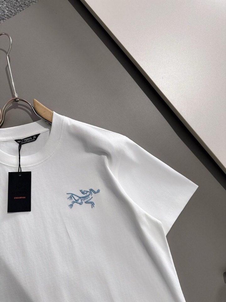 🔥(Arcteryx）始祖鸟25ss新款短袖圆领T恤，男女同款情侣款，定制260克100％双纱纯棉面料·