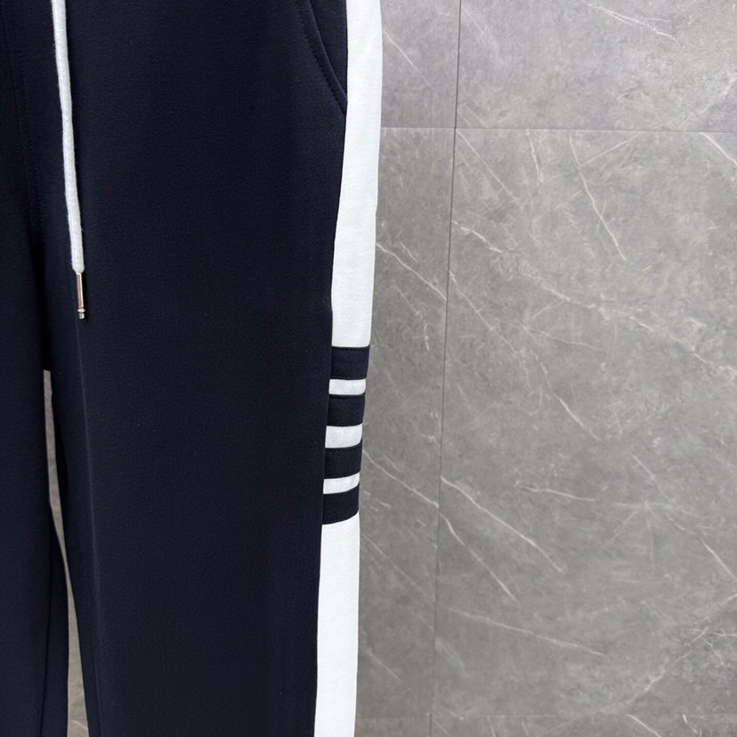 THOM BROWNE 汤姆布朗 TB新季白边侧四杠卫裤 男女同款情侣休闲裤，\n码数：1-5 颜色：灰