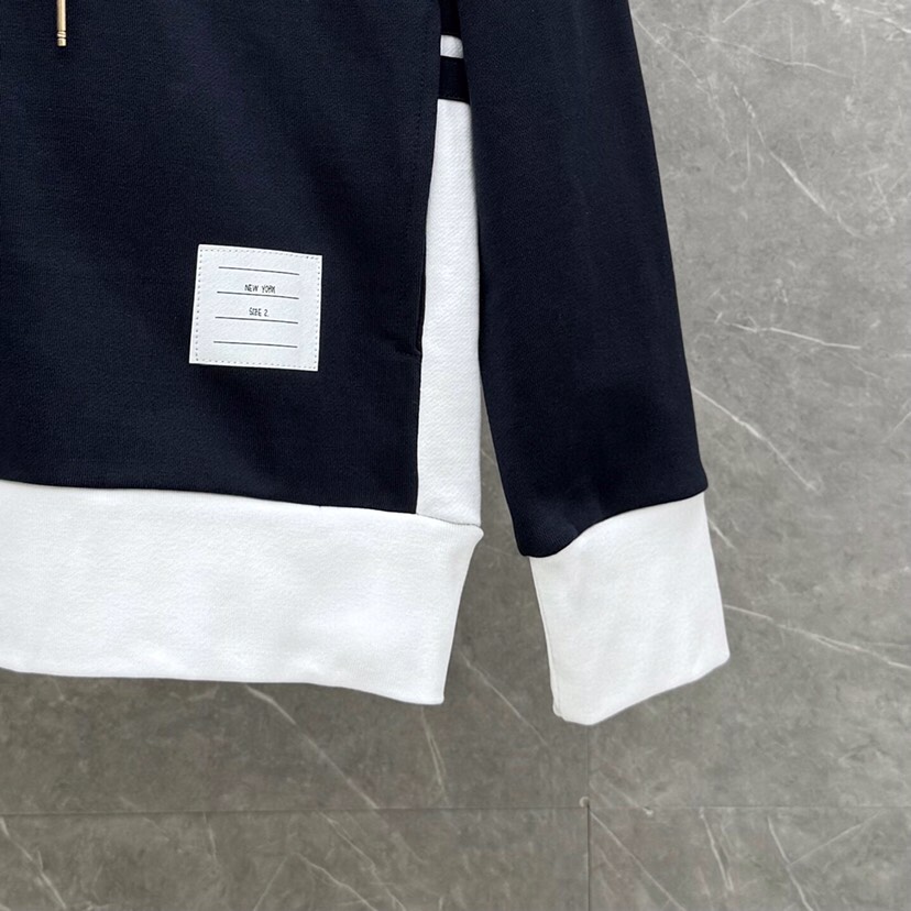 THOM BROWNE 汤姆布朗 TB白边侧四杠拉链连帽外套 男女同款情侣款连帽卫衣拉链开衫外套\n码数