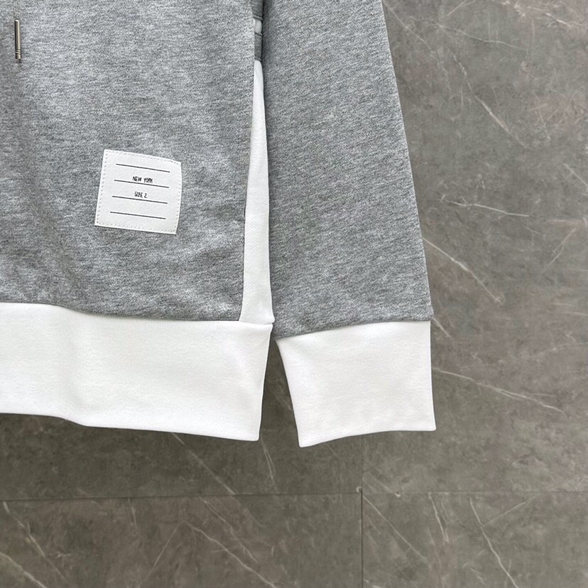 THOM BROWNE 汤姆布朗 TB白边侧四杠拉链连帽外套 男女同款情侣款连帽卫衣拉链开衫外套\n码数