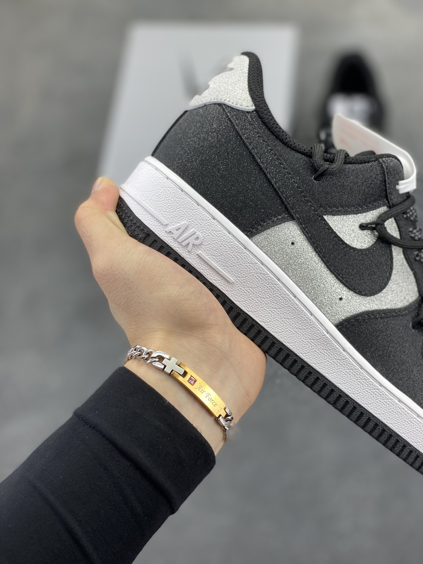 图片[6]-福利特价 Cleanfit 高街 复古风 Nike Air Force 1 Low’07 拼接满天星 满钻 空军一号绑带低帮休闲板鞋 定制皮料 定制鞋盒 原楦原纸板 纯正空军版型 内置全掌气垫 货号：ZH0316-033 尺码：36 36.5 37.5 38 38.5 39 40 40.5 41 42 42.5 43 44 44.5 45-选品中心
