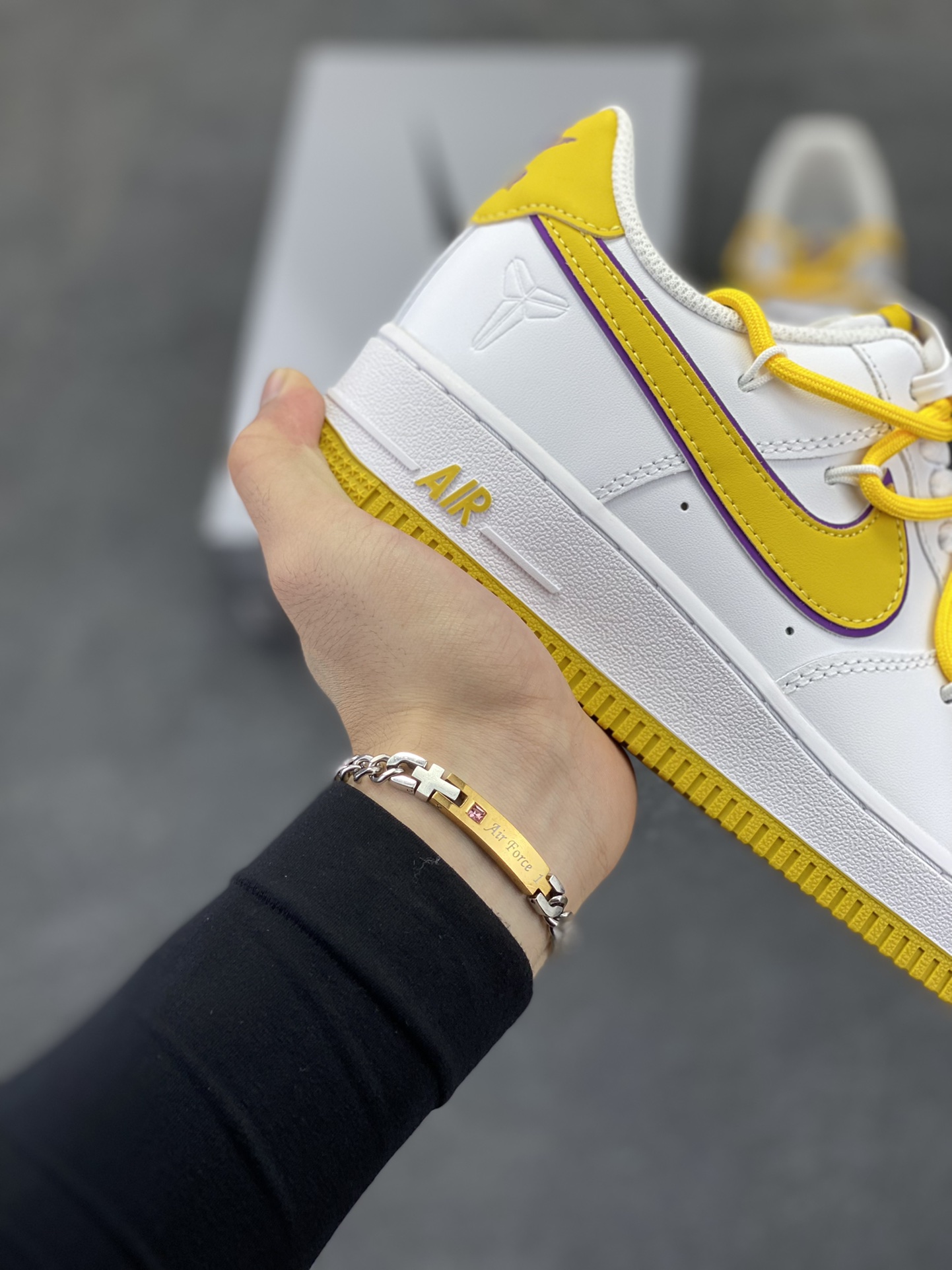 图片[6]-福利特价  Nike Air Force 1 Low’07 黑曼巴联名 空军一号低帮休闲板鞋 定制皮料 定制鞋盒 配件齐全 原楦原纸板 纯正空军版型 内置全掌气垫 货号：ZH0316-050 尺码：36 36.5 37.5 38 38.5 39 40 40.5 41 42 42.5 43 44 44.5 45-选品中心