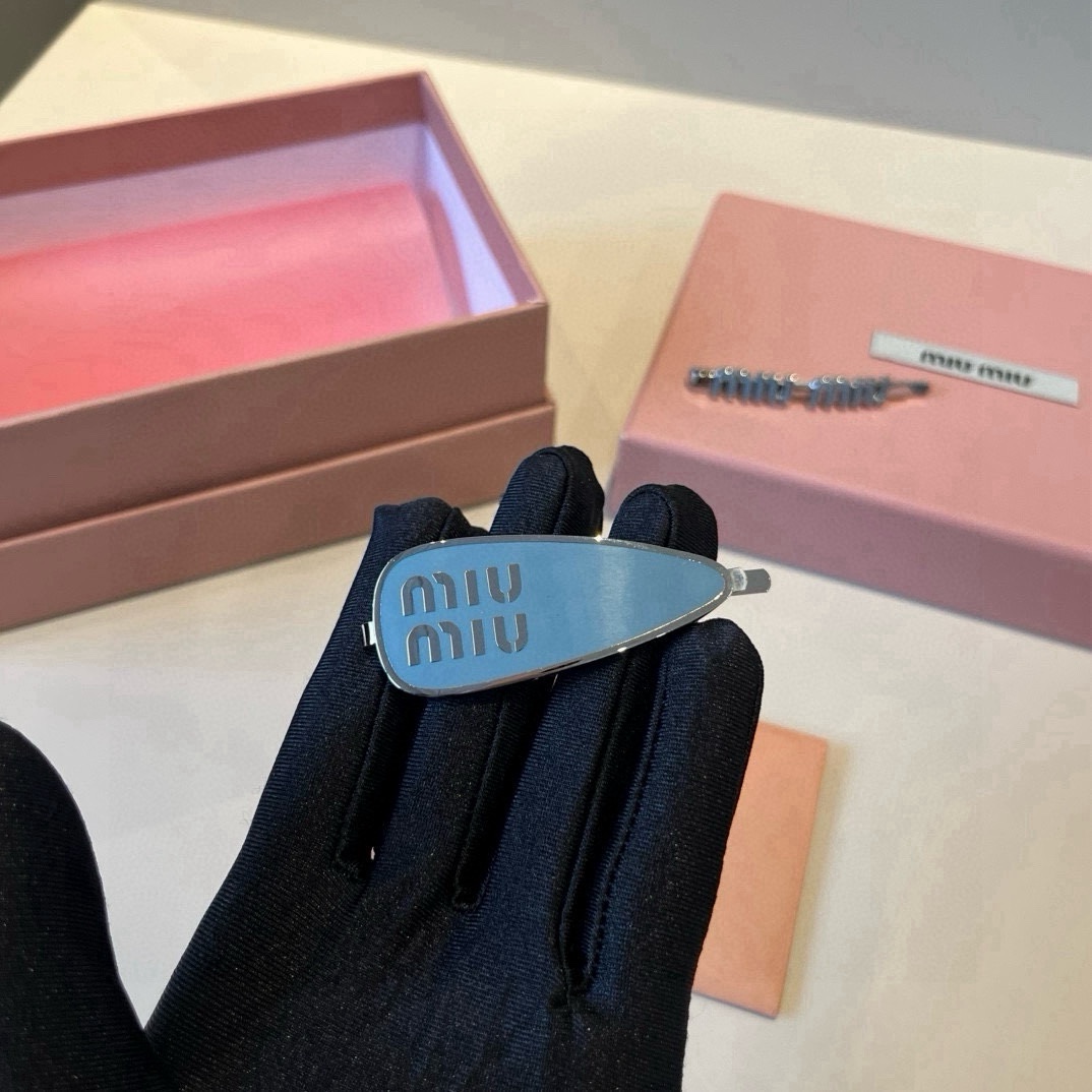p（单个）miumiu缪缪新款发夹