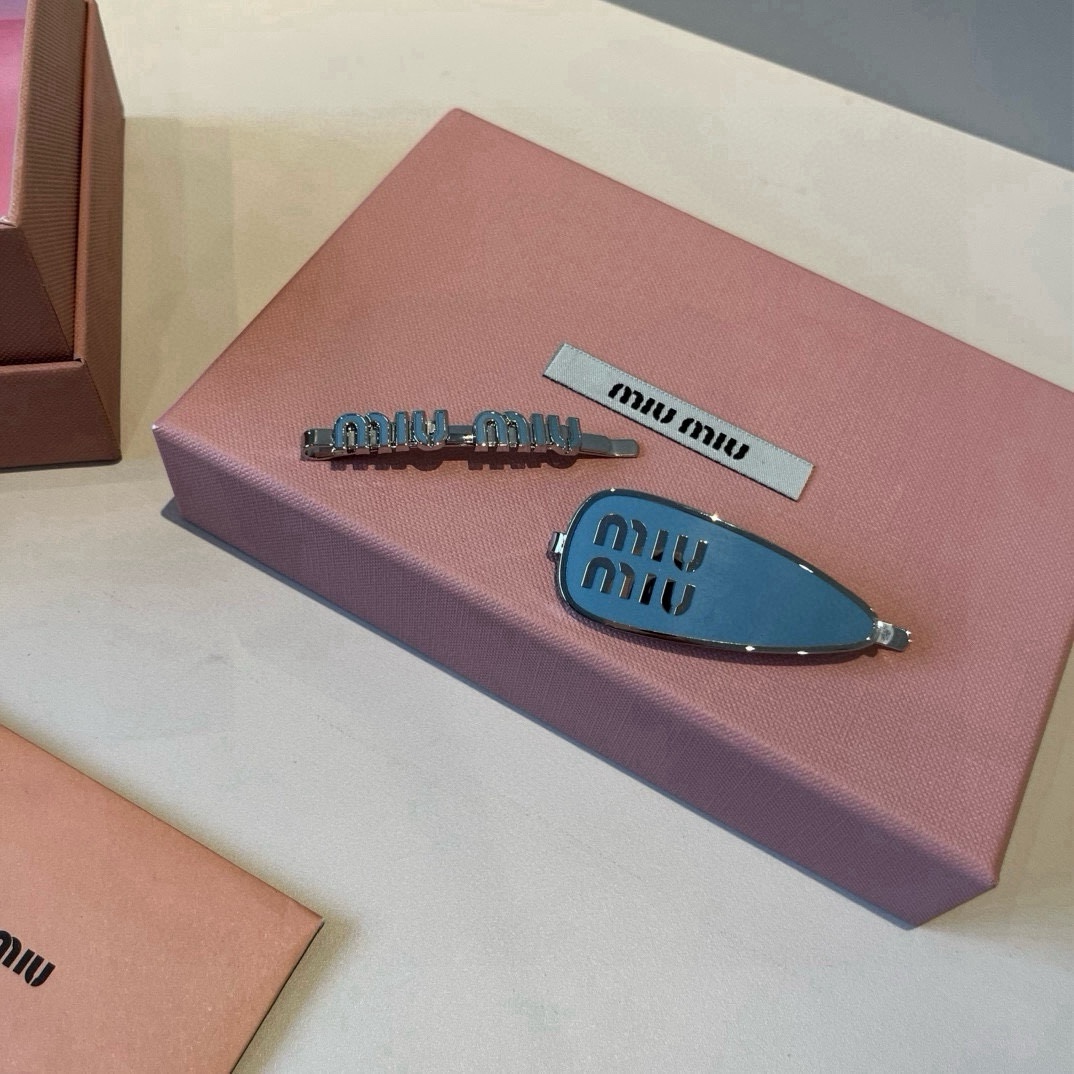 p（单个）miumiu缪缪新款发夹