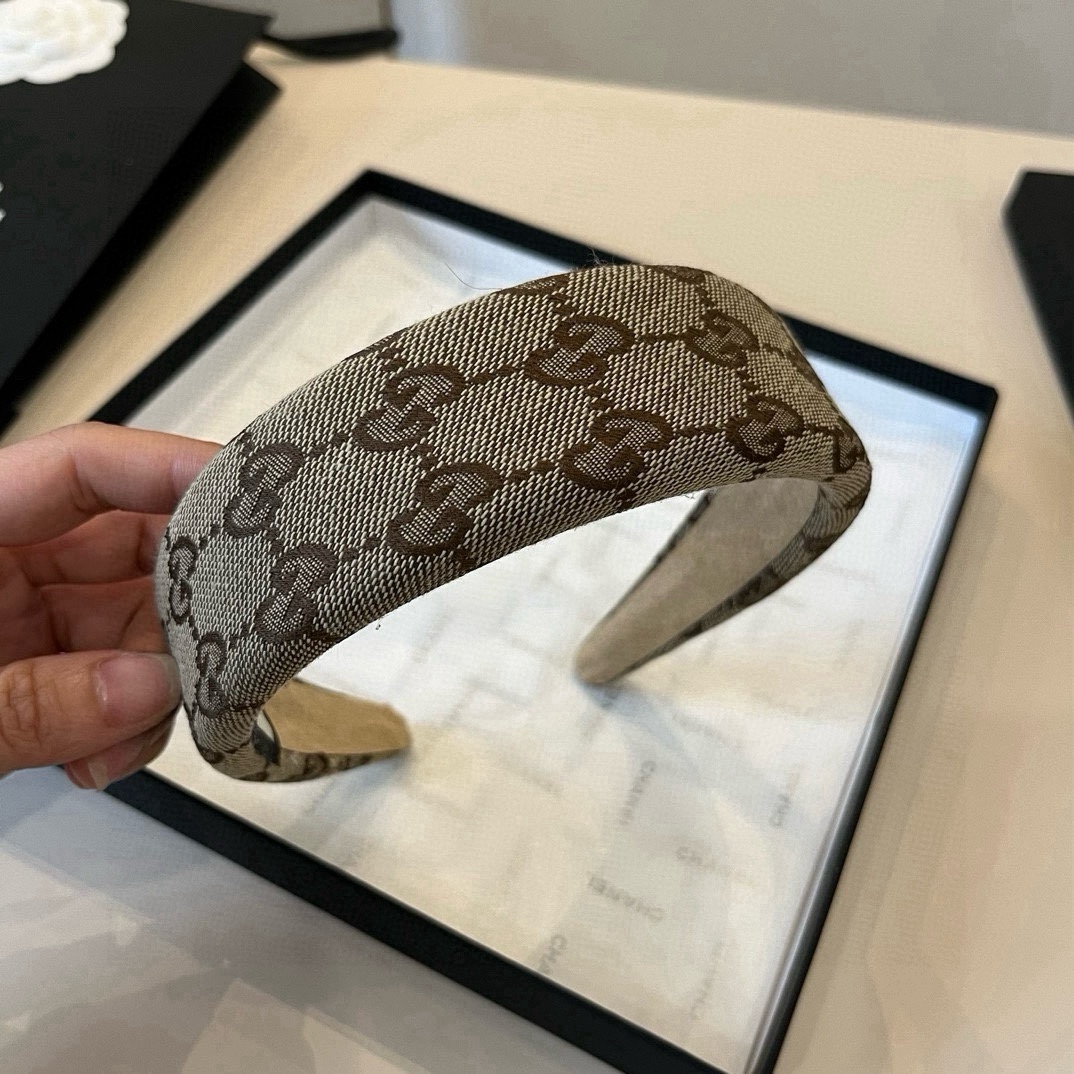 🆕

 Gucci古奇发箍3cm