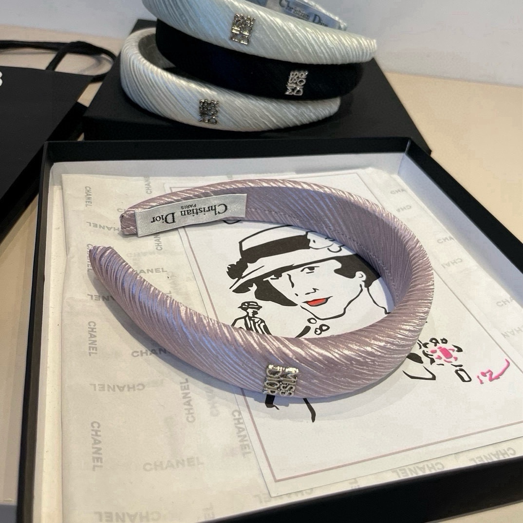 🆕

Dior迪奥新款发箍