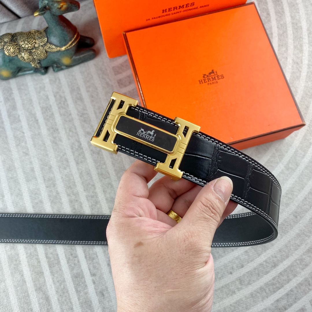 爱马仕💕 特种皮腰带系列 ，原厂五金精品不锈钢扣，手感柔软舒适 宽3.8CM。