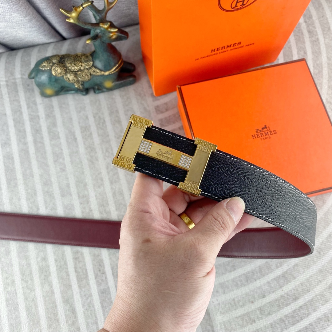 爱马仕💕 特种皮腰带系列 ，原厂五金精品不锈钢钻扣，手感柔软舒适 宽3.8CM。