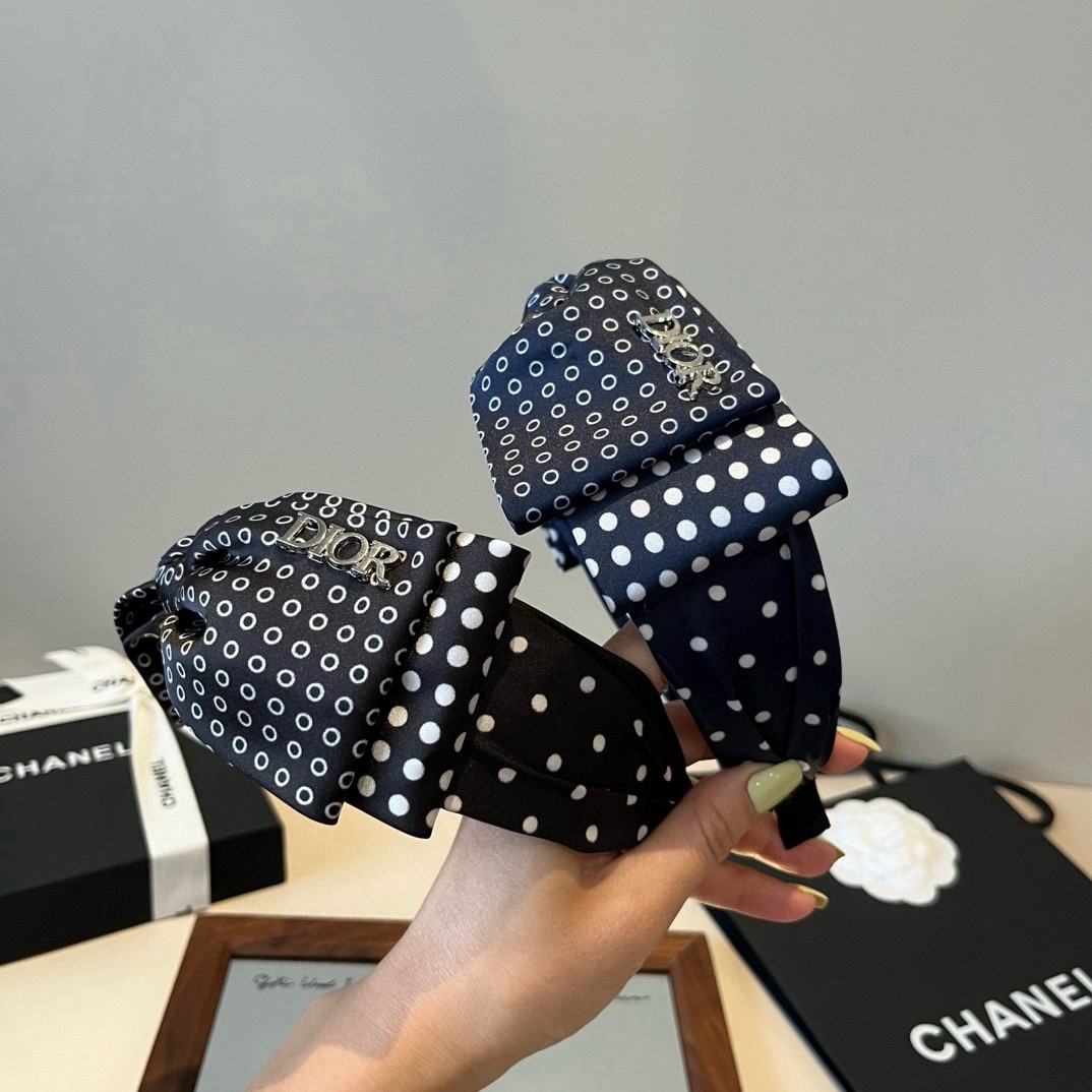 🆕

Dior迪奥新款发箍