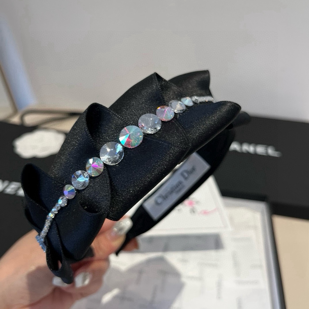 🆕

Dior迪奥新款发箍