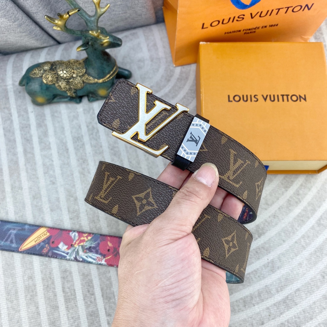 LV💕 特种皮腰带系列 ，原厂五金精品不锈钢扣，手感柔软舒适 宽3.8CM。