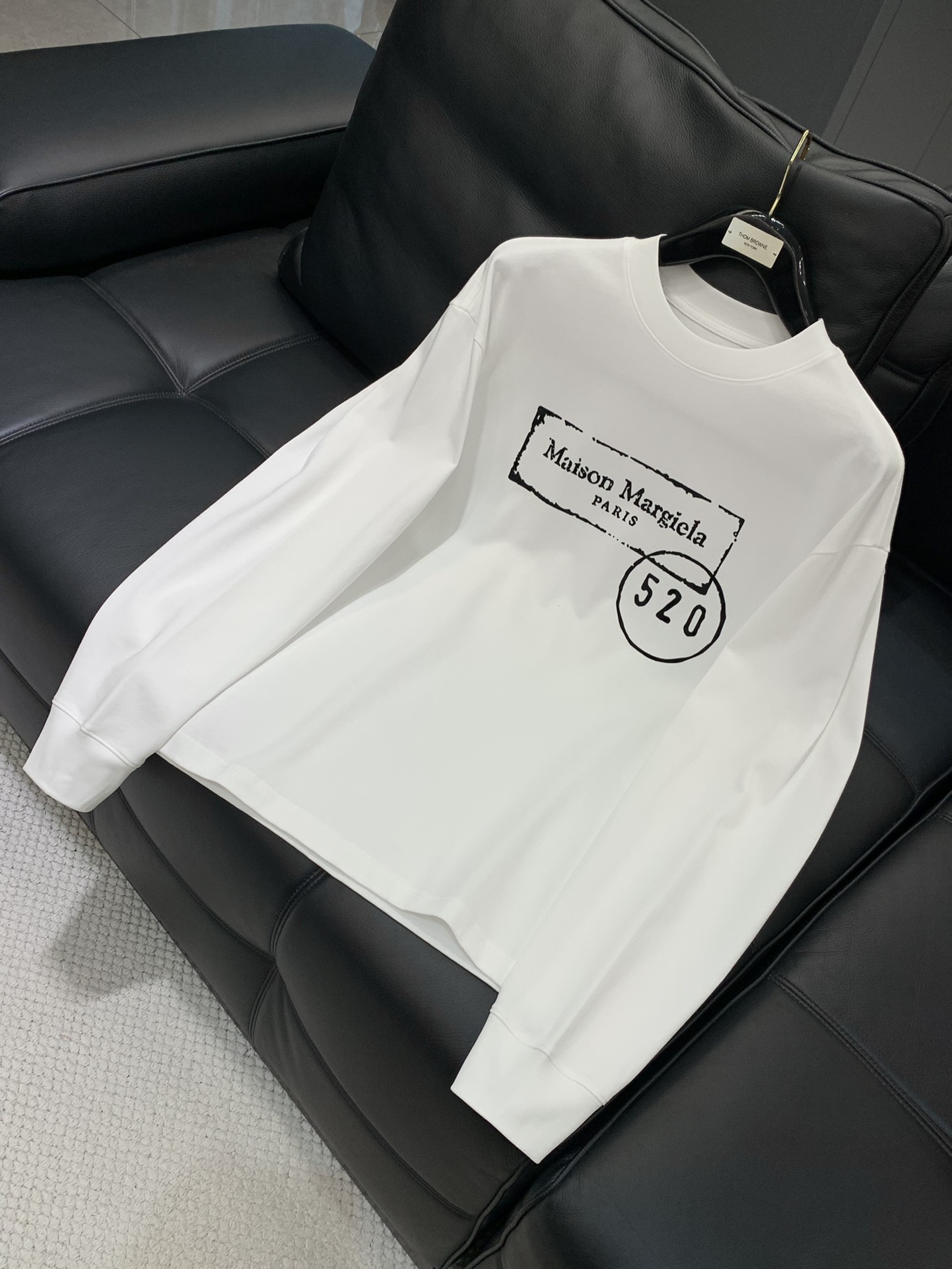 ，Maison Margiela马吉拉，2025早秋最新品，专柜同步有售，原单狠货，时尚休闲圆领长袖T恤