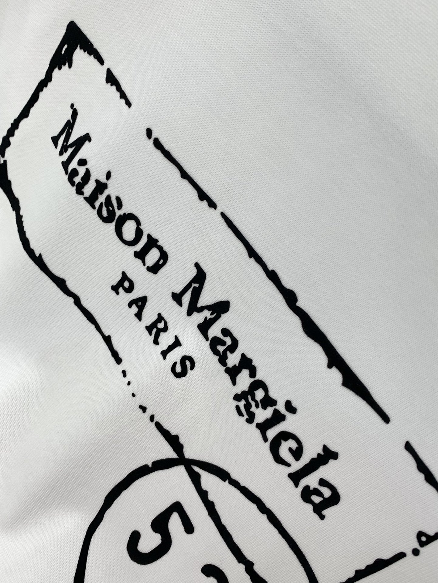 ，Maison Margiela马吉拉，2025早秋最新品，专柜同步有售，原单狠货，时尚休闲圆领长袖T恤